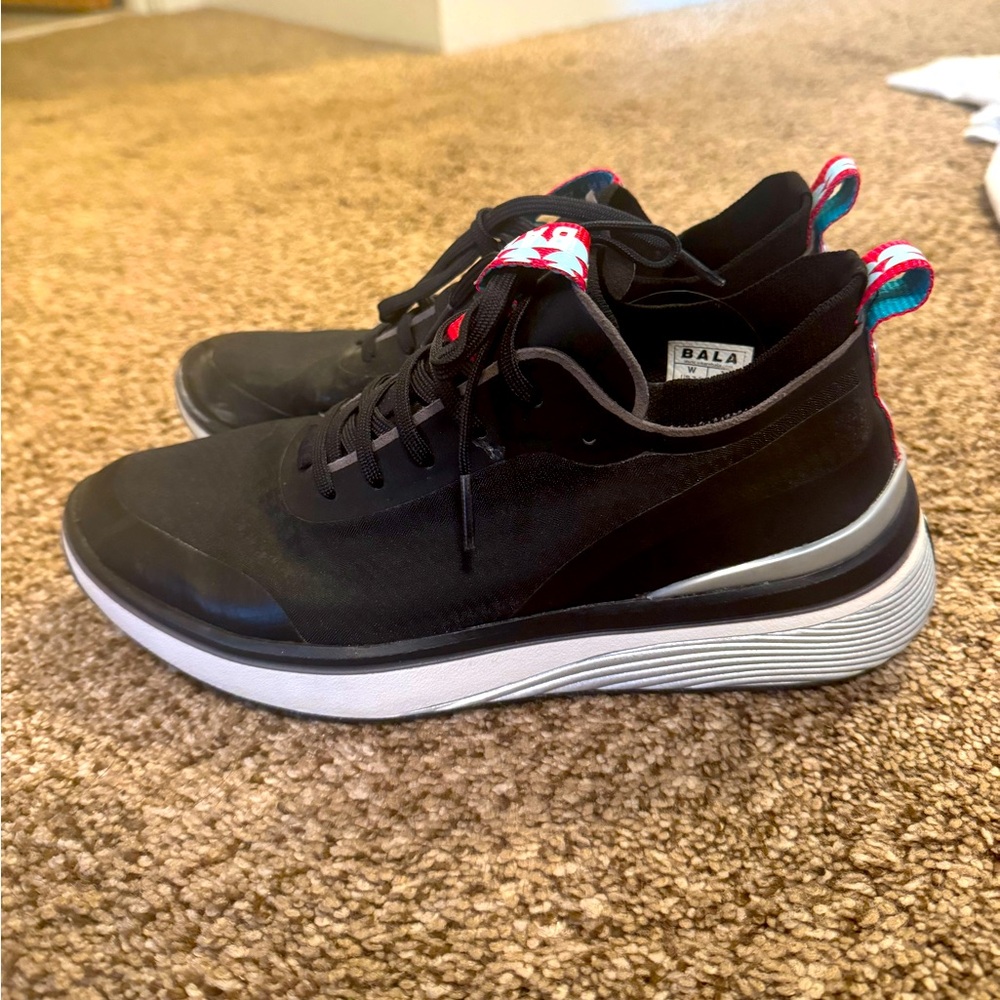 BALA nocturnal black twelves